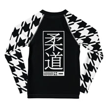 Chic and Comfortable: Houndstooth Judo Long Sleeve Rash Guard for Girls Exclusive Girls Houndstooth Judo Kids Long Sleeve Rash Guard