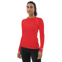 Classic Comfort: Women's Solid Color Long Sleeve Rash Guard - Scarlet Exclusive Long Sleeve Rash Guard Solid Color Swimwear Womens