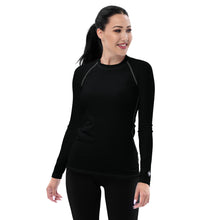 Sun-Kissed Style: Women's Solid Color Long Sleeve Rash Guard - Noir Exclusive Long Sleeve Rash Guard Solid Color Swimwear Womens