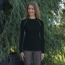 Sun-Kissed Style: Women's Solid Color Long Sleeve Rash Guard - Noir Exclusive Long Sleeve Rash Guard Solid Color Swimwear Womens