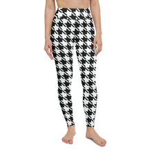 Trendy Training: Women's Houndstooth Yoga Leggings Athleisure Exclusive Houndstooth Leggings Womens