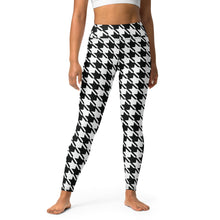 Trendy Training: Women's Houndstooth Yoga Leggings Athleisure Exclusive Houndstooth Leggings Womens