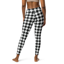 Trendy Training: Women's Houndstooth Yoga Leggings Athleisure Exclusive Houndstooth Leggings Womens