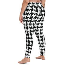 Trendy Training: Women's Houndstooth Yoga Leggings Athleisure Exclusive Houndstooth Leggings Womens