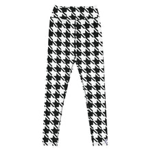 Trendy Training: Women's Houndstooth Yoga Leggings Athleisure Exclusive Houndstooth Leggings Womens