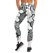 Women's Black and White Graffiti Clouds High Waist Yoga Pants Workout Leggings For Jiu Jitsu 001 Athleisure Boxing Clouds Exclusive Graffiti Hip Hop Jiu-Jitsu Judo Kick Boxing Leggings MMA Running Streetwear Tights Womens Yoga Yoga Pants