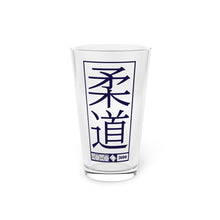 Precision Pours: Judo Excellence Engraved Pint Glass for Discerning Fans, 16oz