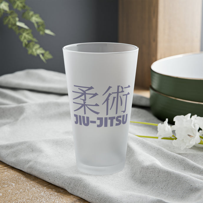 Strategic Sips: Jiu-Jitsu Tactics Etched Pint Glass for Connoisseurs, 16oz Coffee Mugs Drink Drinks Exclusive Glass Glassware Home & Living Jiu-Jitsu