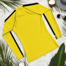 Iconic Tribute: Men's Bruce Lee Game of Death Inspired Rash Guard and Leggings Set