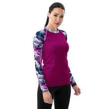 Tsunami Flow Performance Women's Long Sleeve Holiday Rash Guard