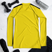 Kill Bill Vibes: Plus Size Women's Long Sleeve Rash Guard and Yoga Pants Ensemble